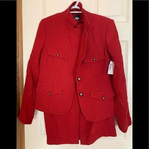 Paired blazer & skirt